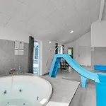 Gorgeous Home In Nordborg With Sauna בית נופש נורדבורג