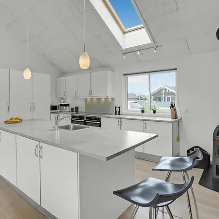 8 Bedroom Stunning In * Nordborg